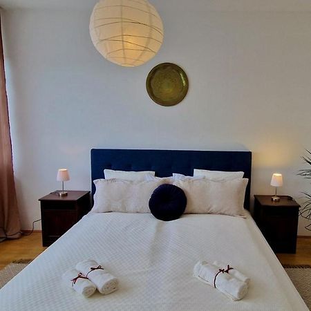 Nosztalgia Apartman Apartment Veszprem Bagian luar foto